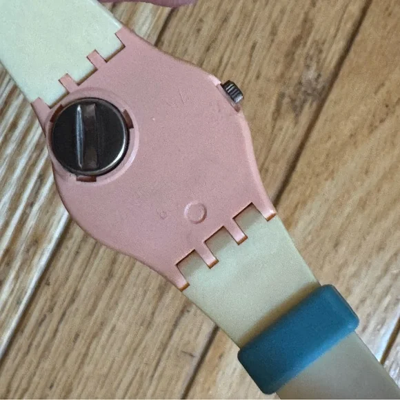 Swatch Swiss watch Kit Royale LP102 1987 tan band straps
